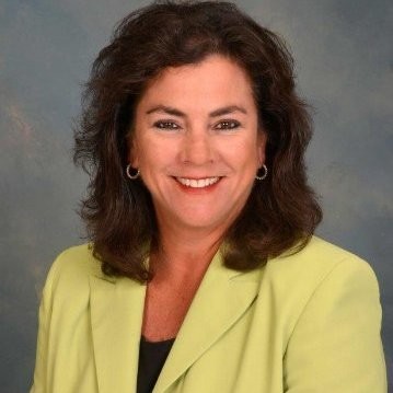 Headshot for Becca Hardin